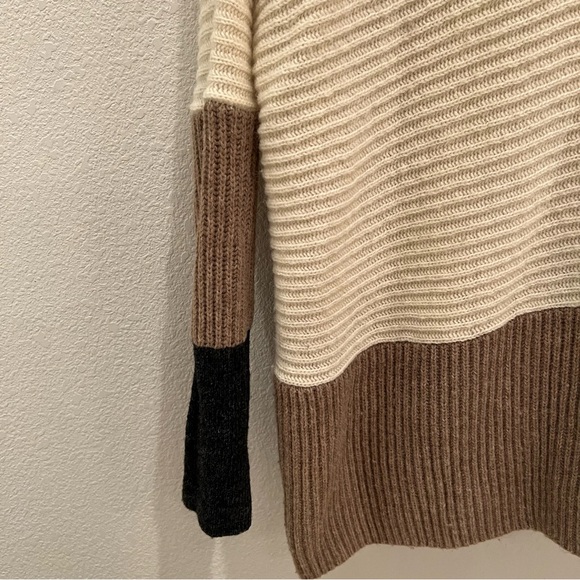 FRENCH CONNECTION Color Block Sweater - Picture 3 of 9